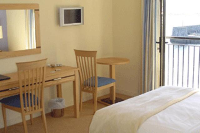 Pier Head Hotel Spa & Leisure Мулагмор Екстериор снимка
